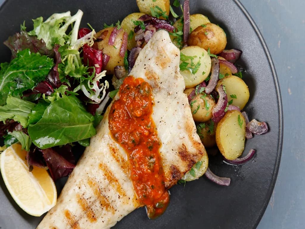 Branzino Con Insalata Di Patat