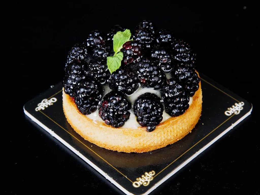 TART BÖĞÜRTLENLİ